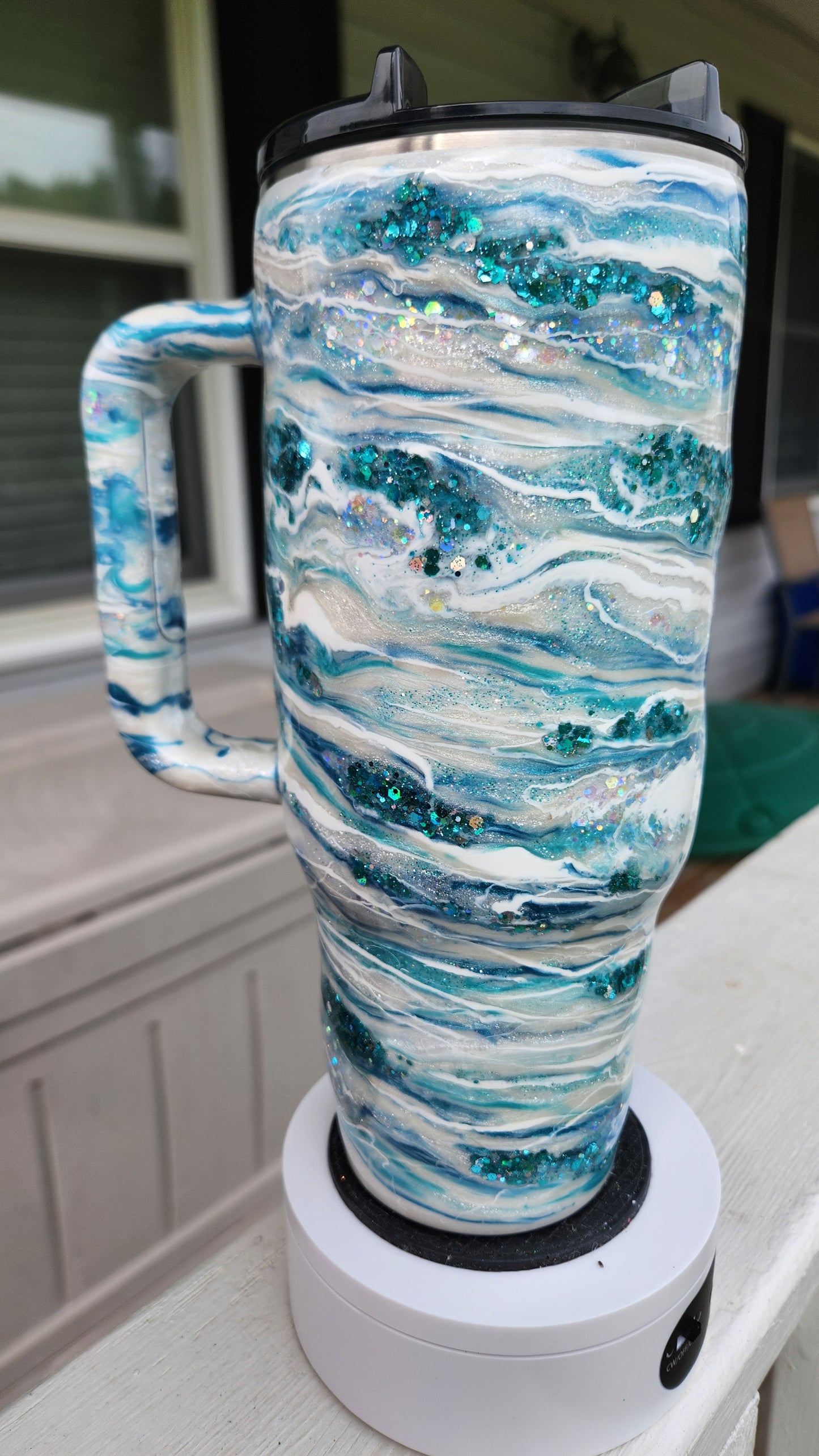 Blurred lines 40 oz Big Swig